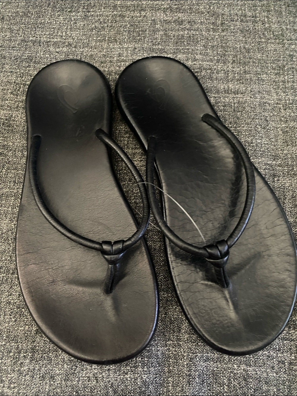 OluKai Black Leather Thong Sandals